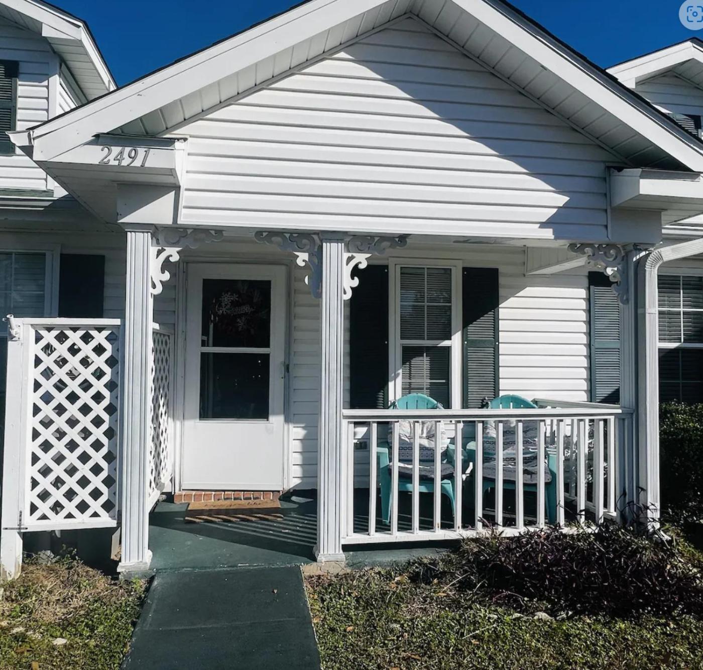 Charming 2 Bdr 1 Bath Home Fenced Byard N Pensacola Pet Friendly Close To Bases ภายนอก รูปภาพ